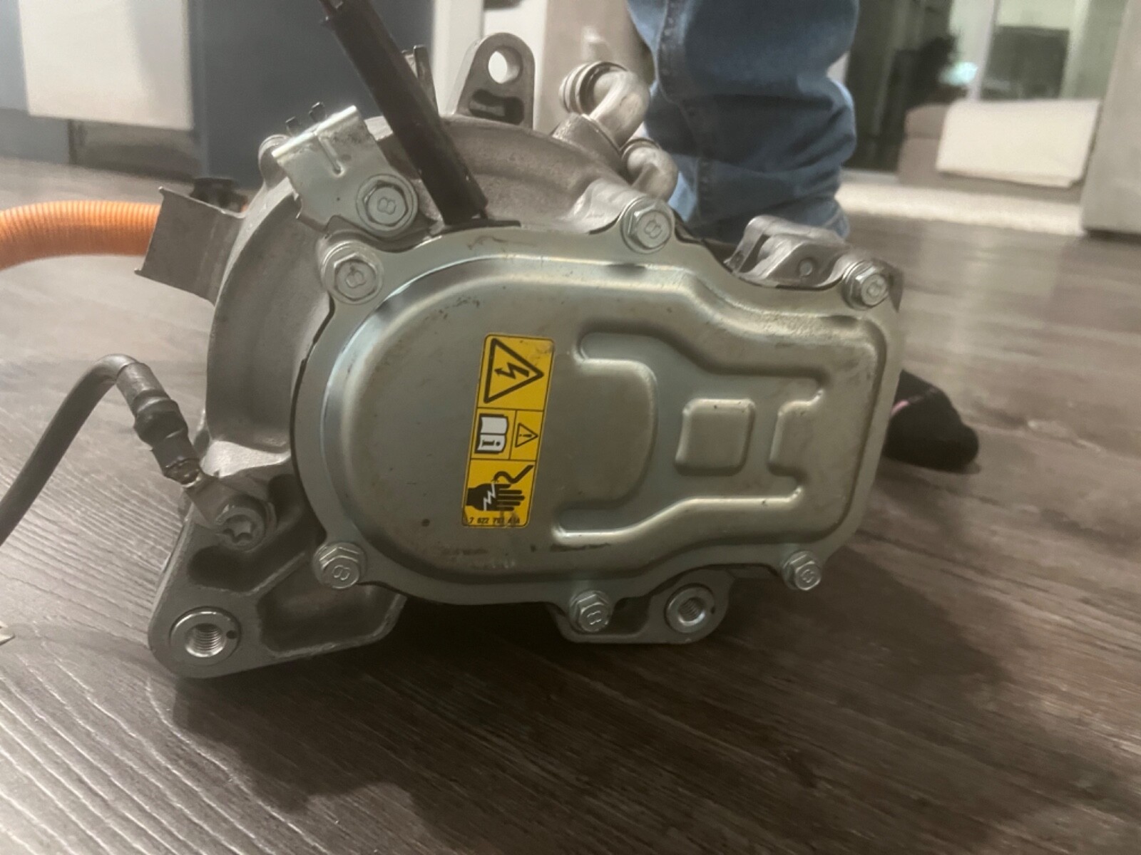 2014 2015 2016 2017 2018 2019 BMW I8 1.5L ALTERNATOR GENERATOR STARTER
