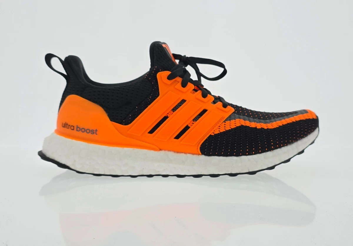 adidas Juventus FC x UltraBoost DNA Football Pack for Sale