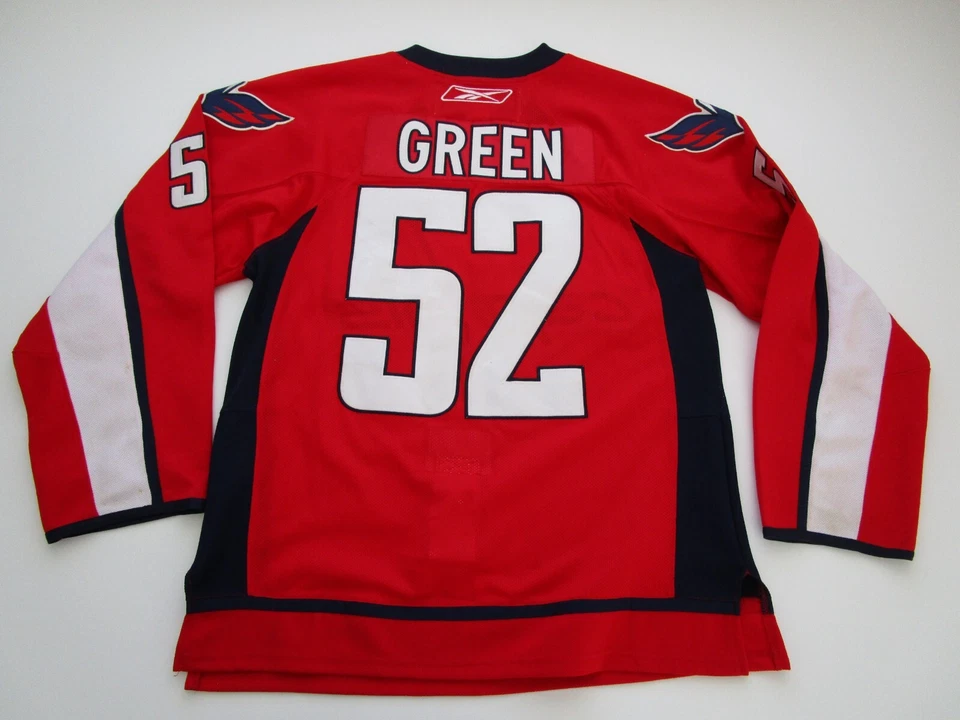 Mens 50 Mike Green Washington Capitals Reebok fight strap red jersey - Image 2 of 4