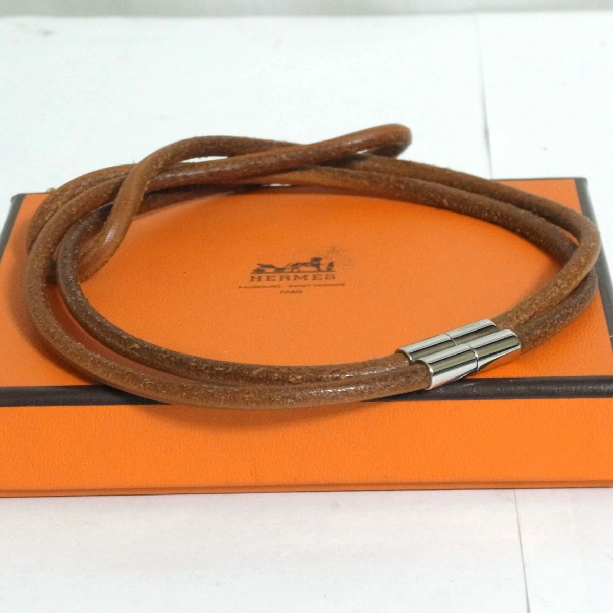 Hermes leather sale choker