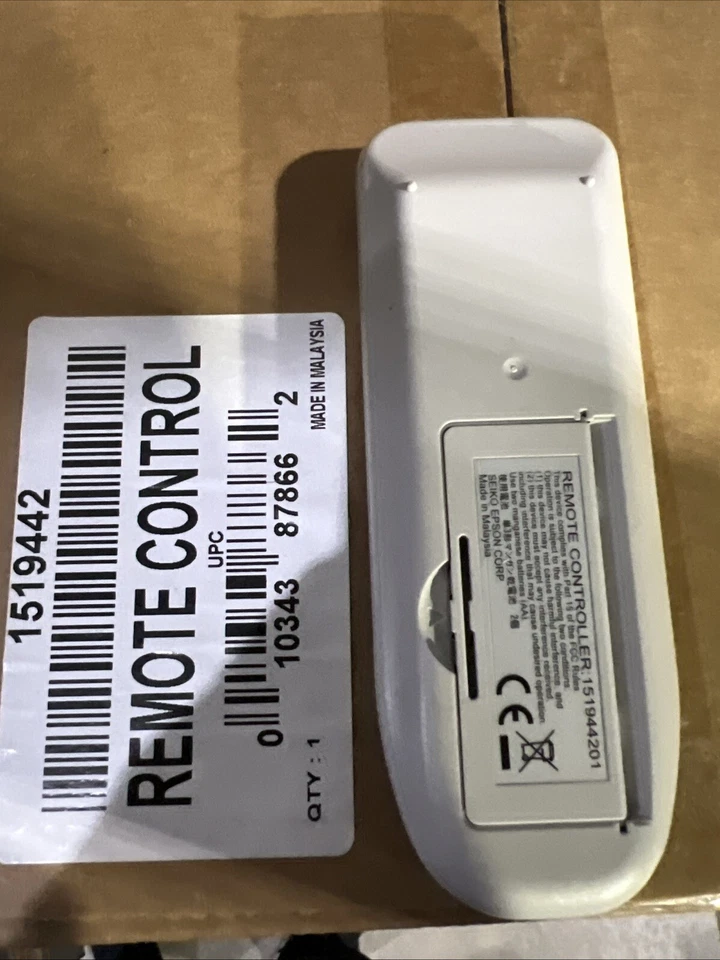 EPSON 151944200 PROJECTOR REMOTE FOR 84+ 85+ 92 93 96W 905 H320 -/ G1-20X - Image 2 of 2