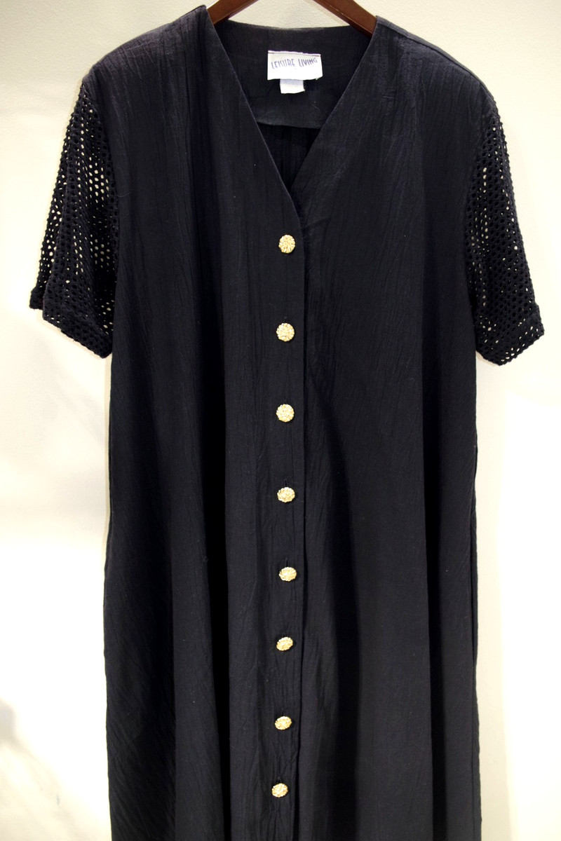 W2 Leisure Living by ALICE MARTIN Robe Coat Dress Mesh Sleeve Gold Buttons View 3
