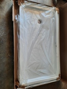 dream line 34in W x60in l shower pan