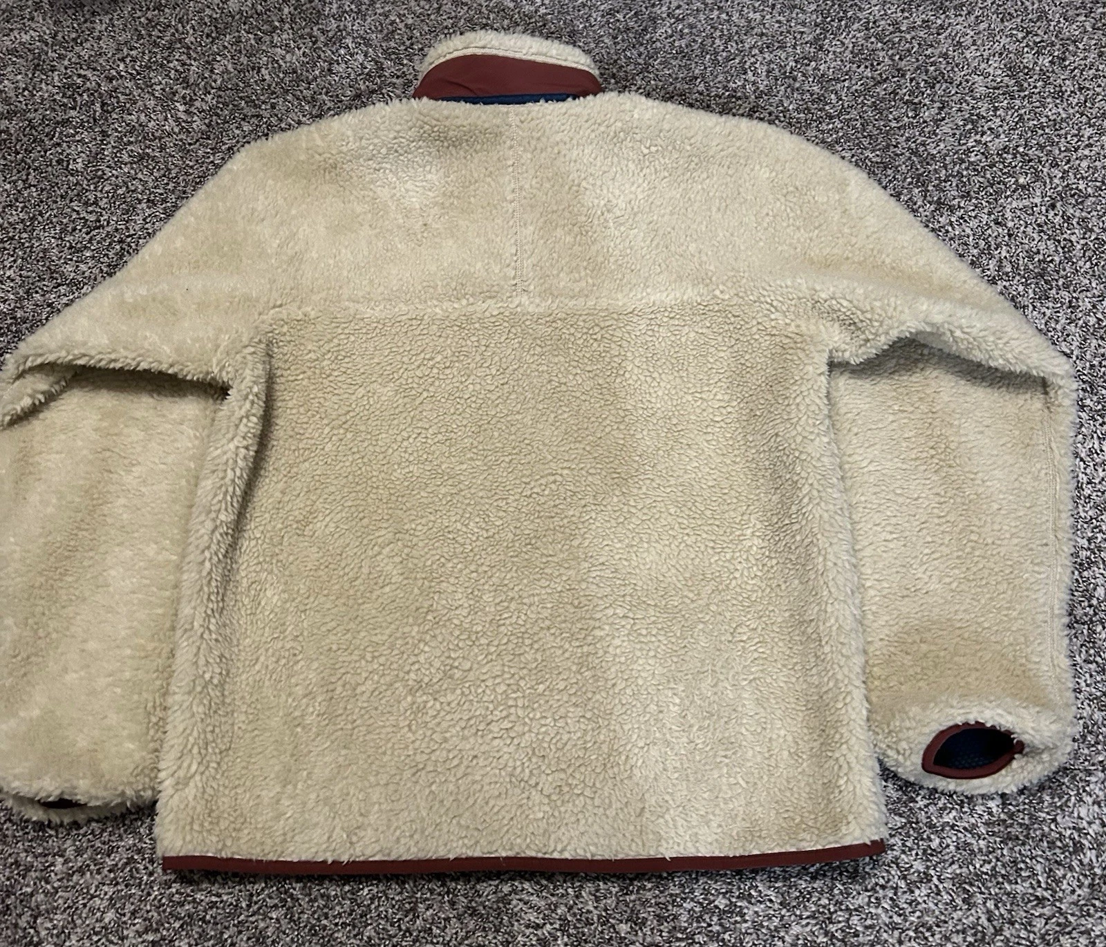 Patagonia Retro-X Men's Fleece Full Zip Jacket Beige and Red/Maroon image 2