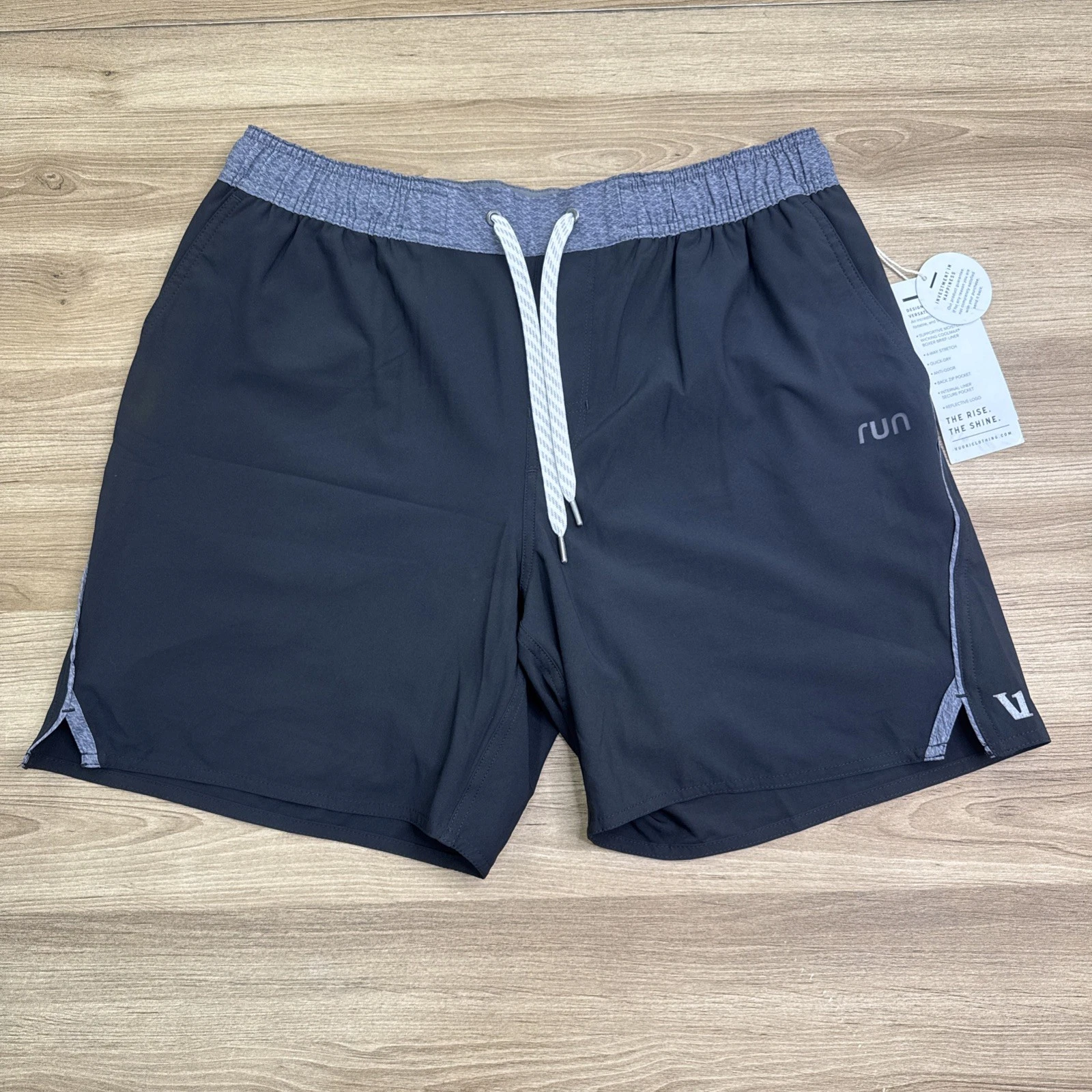 Vuori Trail Shorts Mens Large Black Lined Gym Running Training Performance NWT