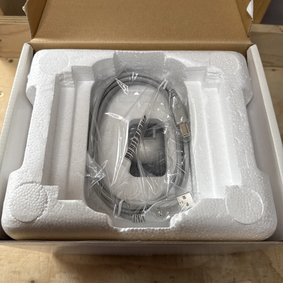 Digital Camera Hewlett-Packard HP PhotoSmart 912 Rare Brand New Box Open Unused - Image 4 of 4