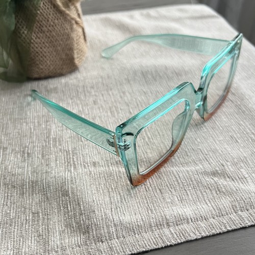 Gafas cuadradas anti-azul de bloque de color turquesa y marrón con tela de limpieza - Imagen 3 de 5