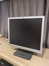 HP LE1911 LCD Monitor WORKING