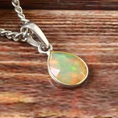 Natural Opal Pendant Green Fire Opal  Handmade jewelry  Necklace    J-450