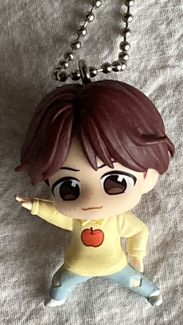 BTS マスタニム ぬいぐるみキーホルダーユンギ BTS SUGA Mini Figure Keychain Mascot Strap Music KPOP Toy Takara