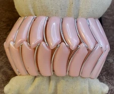 Rare? Pearl Pink Lucite Expandable Bracelet Western Germany Plastic Stretch