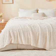 BEDELITE Full Size Blanket for Bed, 300GSM Soft  Warm Fleece Cream White Blan...