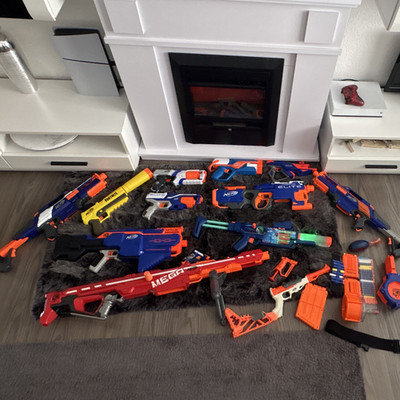 NERF Elite HyperFire Blaster-Set mit Darts, Magazinen & Trommelmagazin
