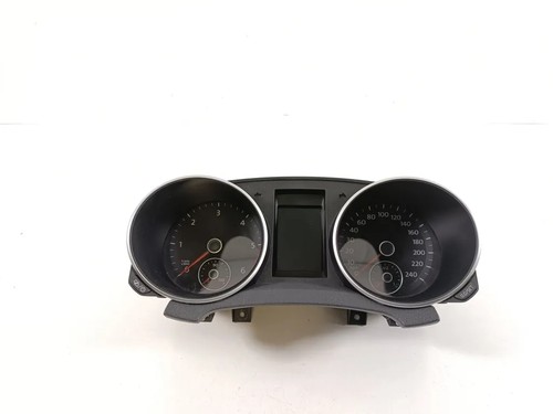 VW GOLF VII 5G1, BQ1, BE1, BE2 Kombiinstrument 5K0920873A 2013 33930058