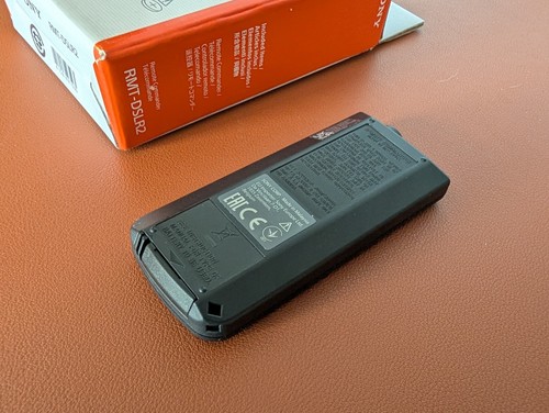 Sony RMT-DSLR2 Remote Control - Picture 3 of 4