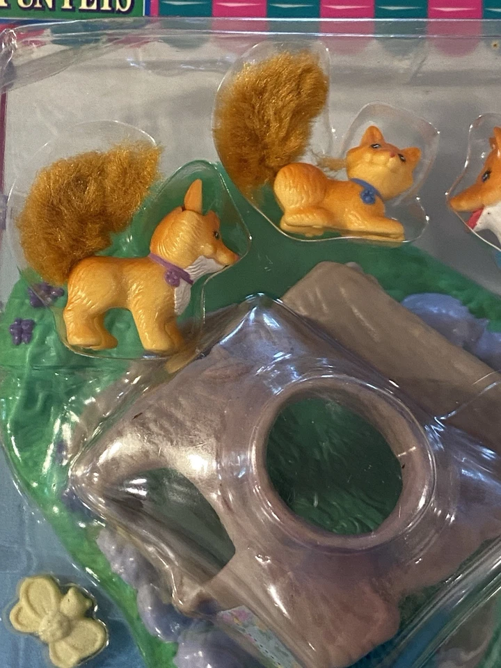 NUEVO Littlest Pet Shop Country Divertido Mascotas Recién Nacidas Familias Mamá Zorro Cachorros Divertidos Foto 3 de 4