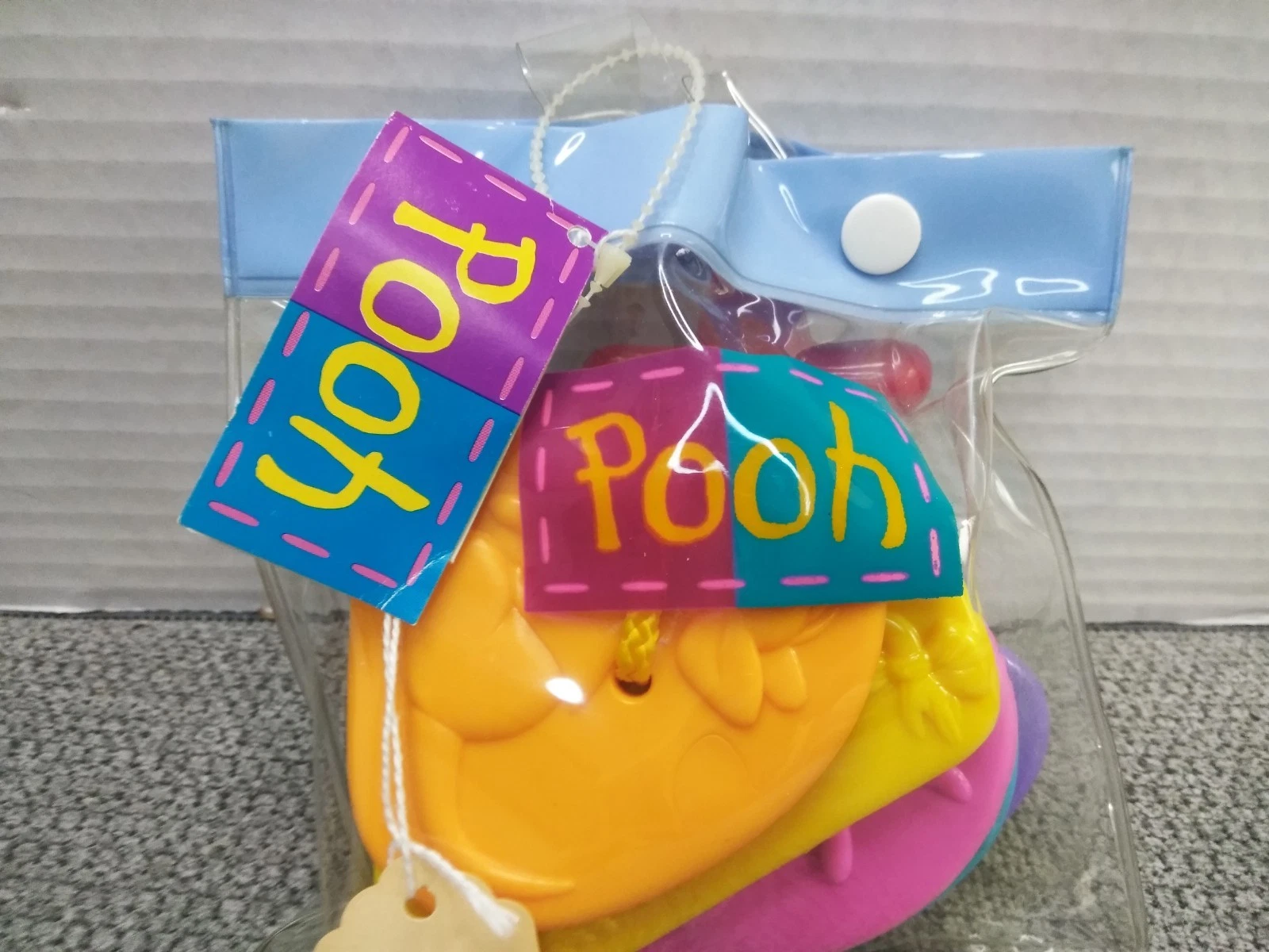 VTG. 90'S DISNEY WINNIE THE POOH TEETHERS, POOH, PIGLET, KANGA, TIGGER, EEYORE
Opens in a new window