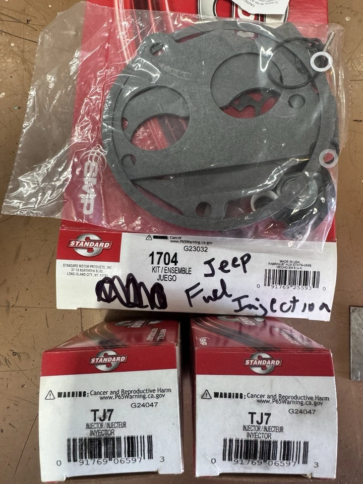 Jeep CJ PARTS Inyectores de Combustible, Juntas Trans Alum Cover, Bota de Goma, Rh Front Dr Foto 4 de 4