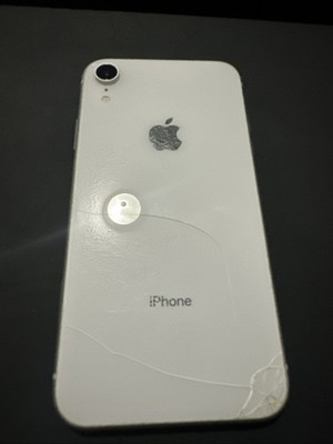 Apple iPhone XR 64GB Unlocked - White , Good Condition,T-Mobil Unlocked PLZ READ