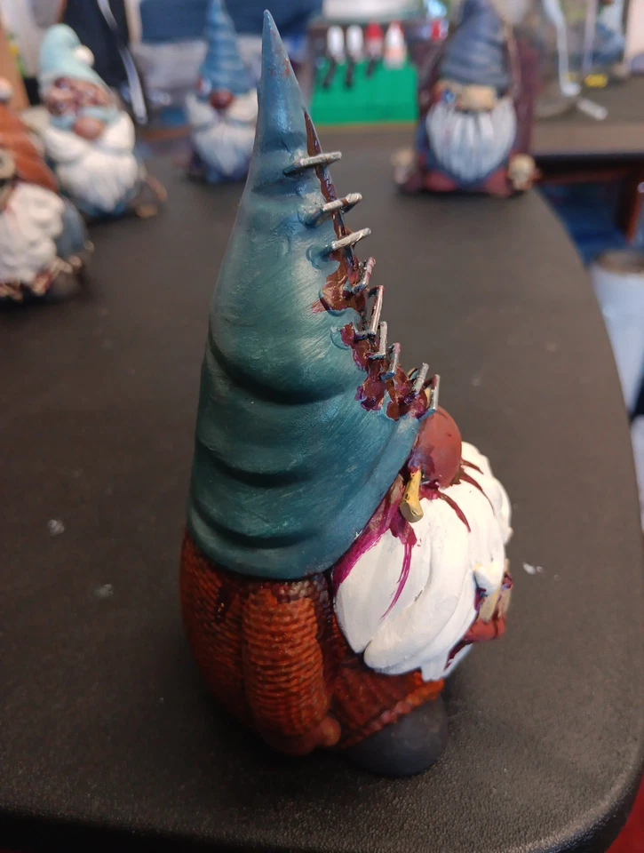 Horror Gnomes for Garden One Of A Kind Indoor/outdoor New Foto 4 de 4