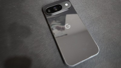 Google Pixel 9 - 128 GB - Obsidian (Verizon) Excellent Condition