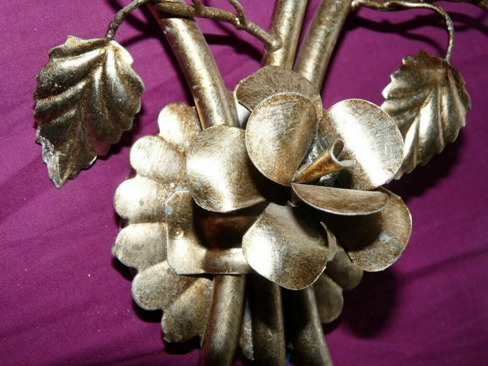 ~Pair c1940's French Hollywood Regency Gilt Floral Sconces style Maison Bagues~ - Image 3 of 4