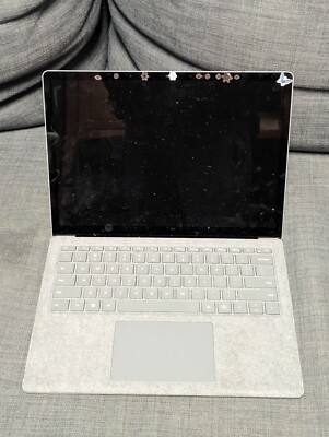 Microsoft Surface Laptop 4 13.5” Touch AMD Ryzen 5 8GB 256GB