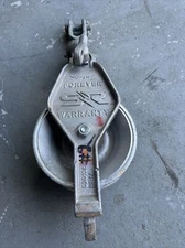 Sherman + Reilly XS-100-B Universal Stringing Block#2