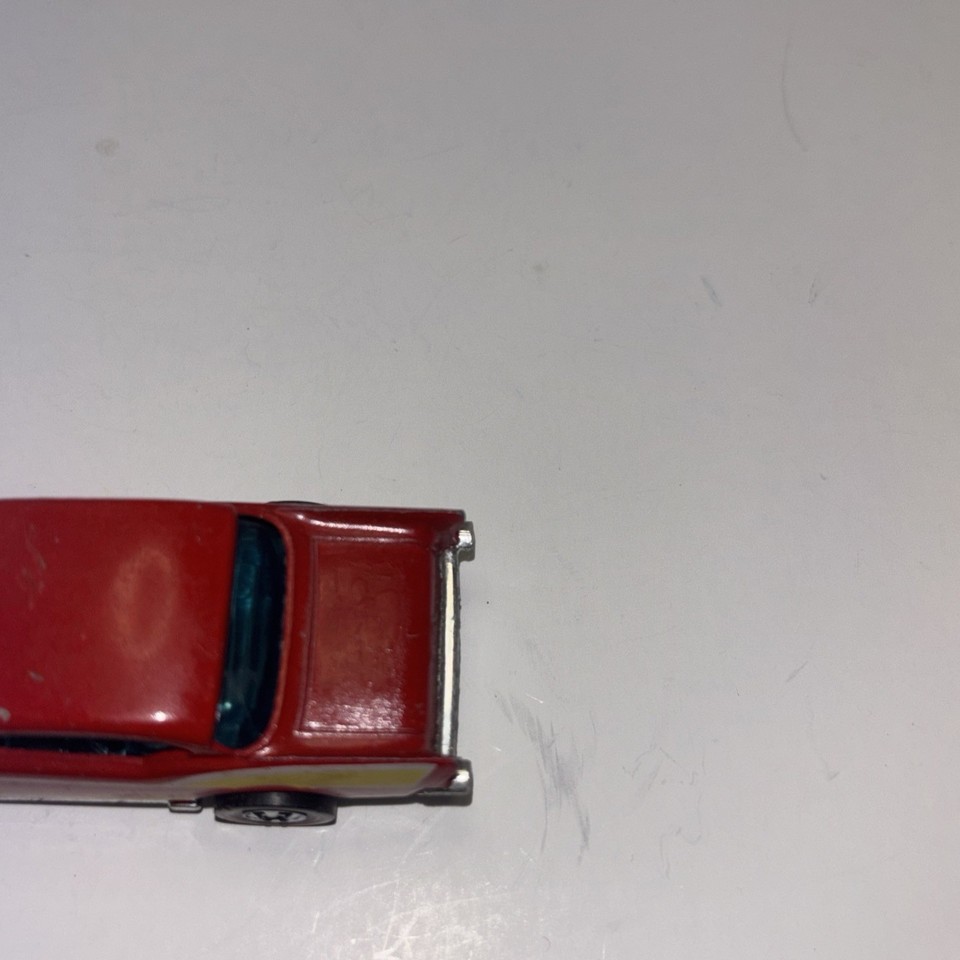 Vntage 1976 Hot Wheels '57 Chevy Blackwalls Brght Red De-cast Car