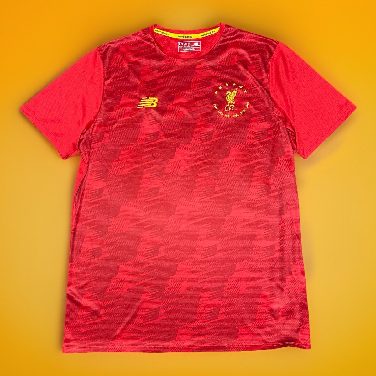 Liverpool 2019 2020 Training Football 2x Red New balance Soccer