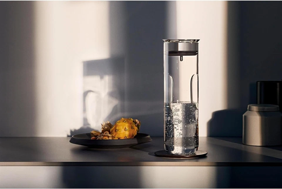 WMF Motion Water Carafe 1.25 Litres Height 29 cm Glass Carafe Closeup Silicone L - Image 4 of 4