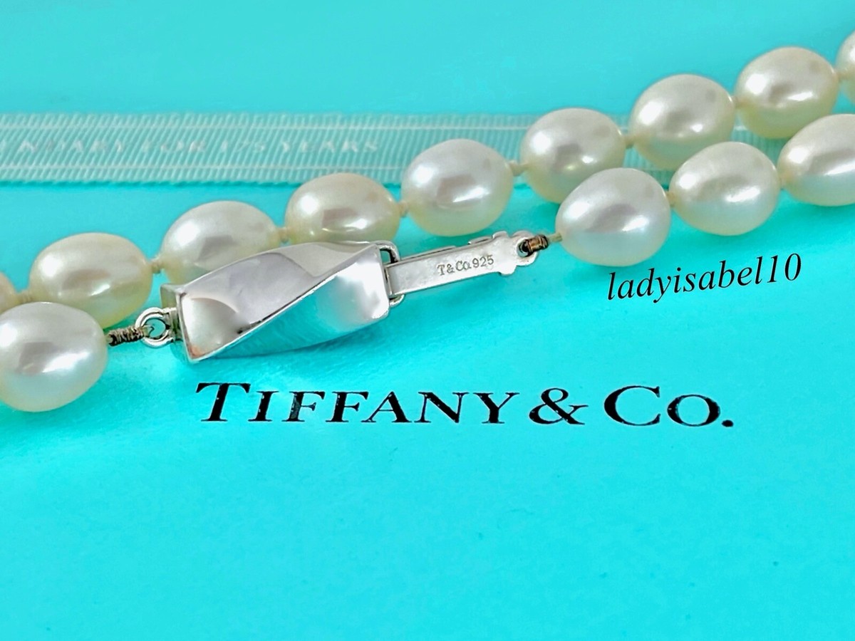 16” Tiffany & Co. Fresh Water Knotted Pearl Necklace Twist Clasp
