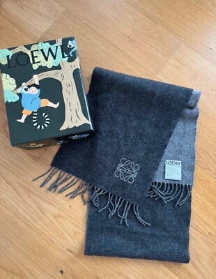 LOEWE Schal aus Wolle/Kaschmir