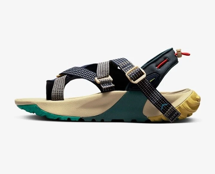 nike chaco sandals