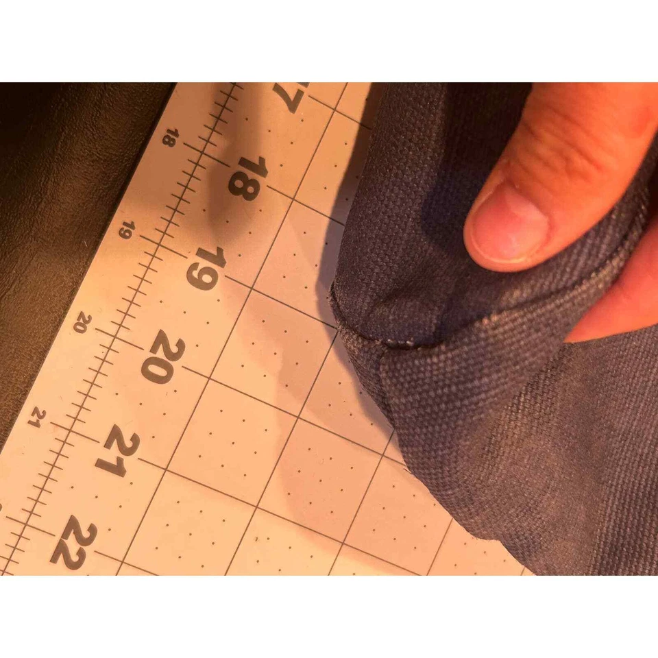 Cartera bandolera Sakroots Artist de lona azul Foto 3 de 4