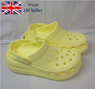 Classic Crush Clog. Crocs Unisex - UK Größe M7/W8 - Sulphur (Yellow)