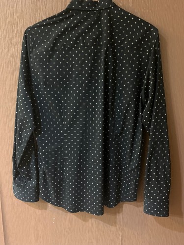 Guess Button Down Shirt Men (Medium) Great Condition! - Picture 3 of 3