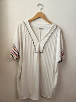 Haptics By Holly Harper Short Sleeve Top Reverse Stitch Rainbow Sleeves XL