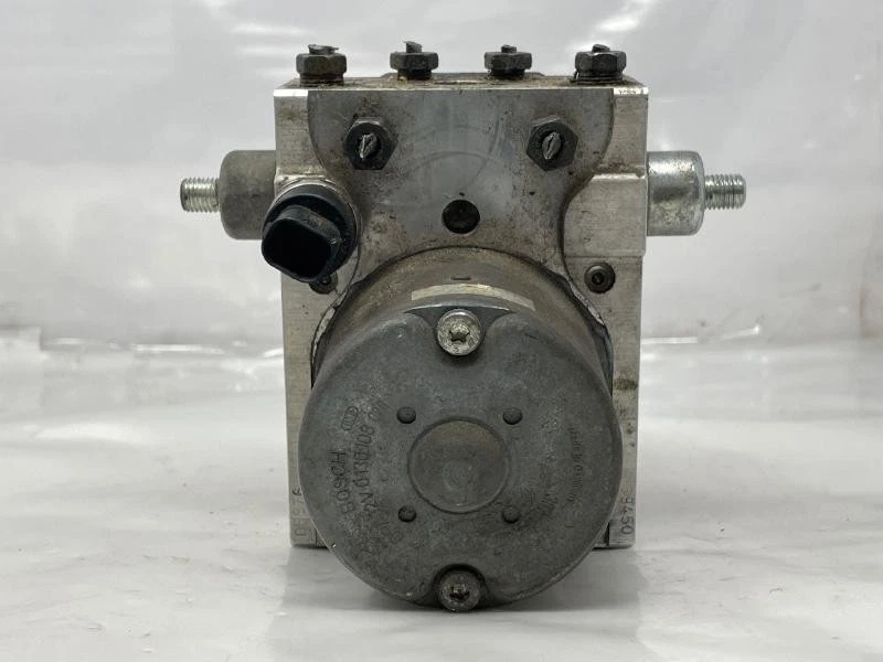 2004-2011 Mazda RX8 ABS Anti Lock Brake Pump W/O Dynamic Stablity Control OEM - Изображение 2 из 4