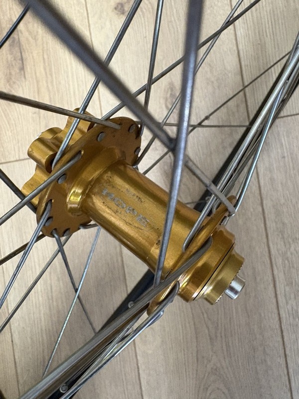 Hope XC Hub Gold On Mavic XC717 Rim
