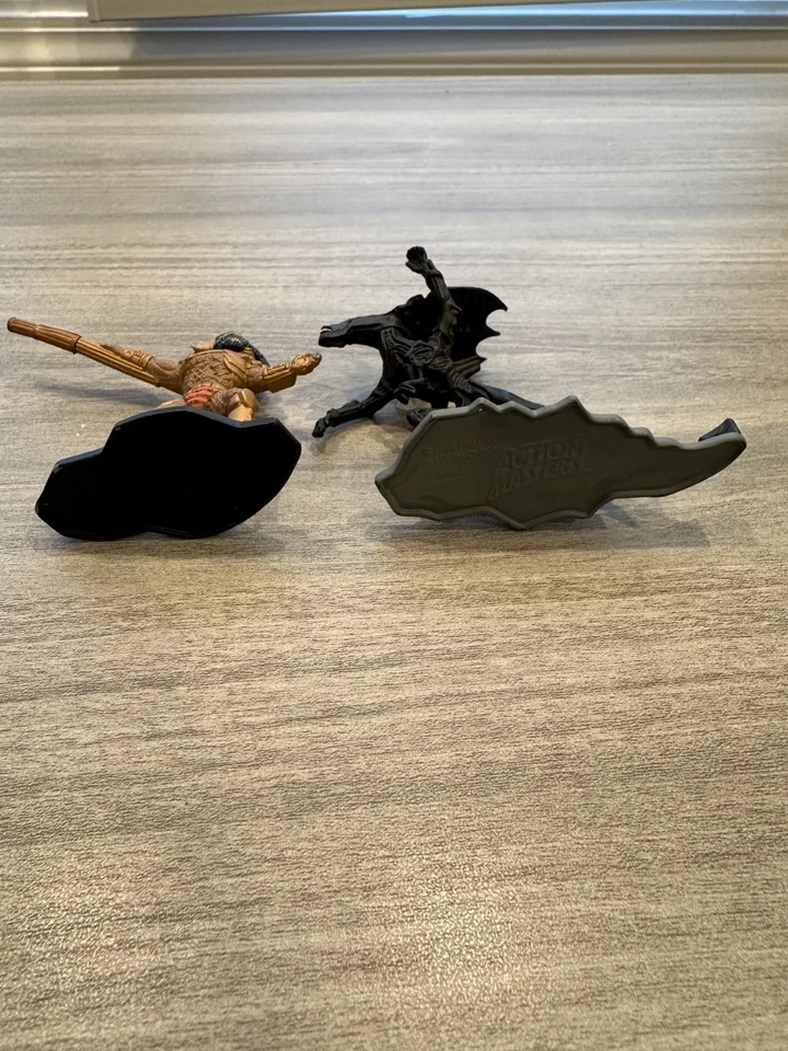 “Aliens & Predator” Action Masters pair, Kenner vintage - Image 3 of 3