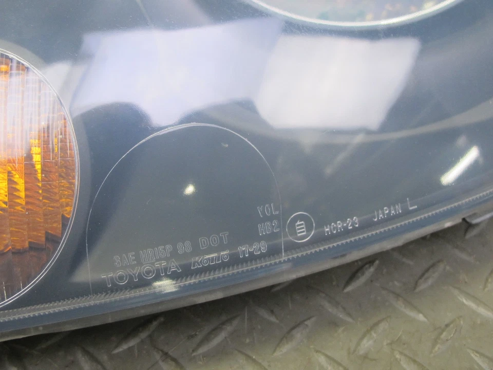 00-02 TOYOTA MR2 SPYDER ZZW30L LÂMPADA DE HALOGÊNIO FRONTAL ESQUERDA FABRICANTE DE EQUIPAMENTO ORIGINAL - Imagem 3 de 4