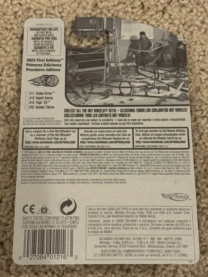 Hot Wheels 2003 First Editions 18/42 Bugatti Veyron #30 Red & Black Rare HTF  - Image 2 of 2