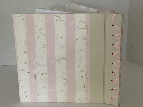 Rag & Bone Bindery Scrapbook Photo Album Hand BoundAcid Free preowned - Foto 3 di 6