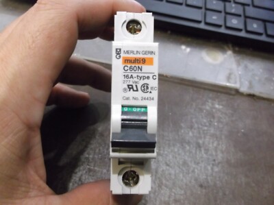 MERLIN GERIN 24434 MULTI9 60N CIRCUIT BREAKER 16A 277V 1-POLE (171-3)