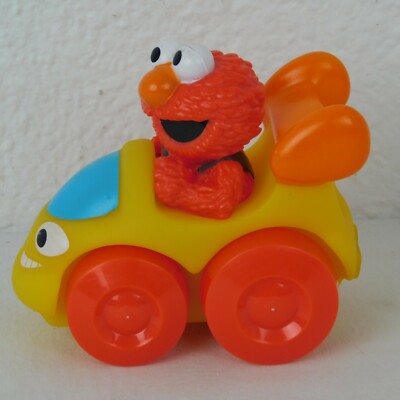Elmo 2011 Hasbro 4