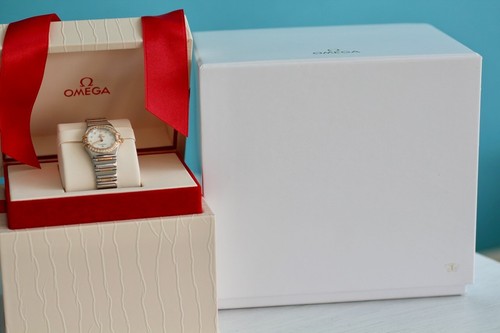 Omega Ladies Constellation 13657100 18kt Gold & Steel Diamond Dial 22.5MM Boxed - Picture 8 of 15