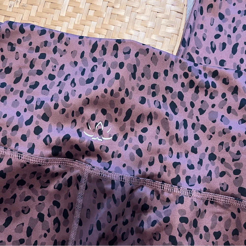 beyond-yoga leopard spotted printed high rise leggings