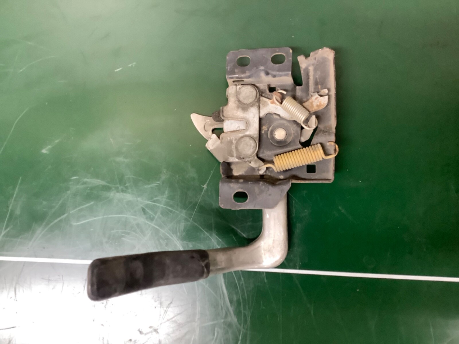 0608 Honda Pilot Hood latch, release assembly, Used OEM eBay