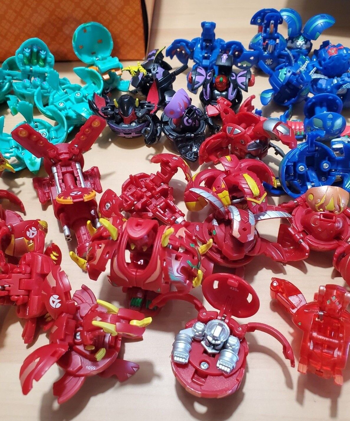 Bakugan Battle Brawlers Figures Collectible 